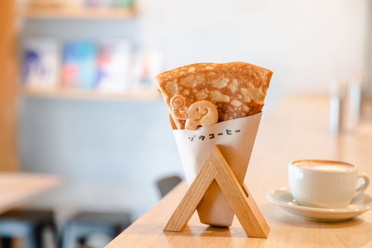 クレープ シュガーバター530円(ぞうめしクッキー トッピング100円)