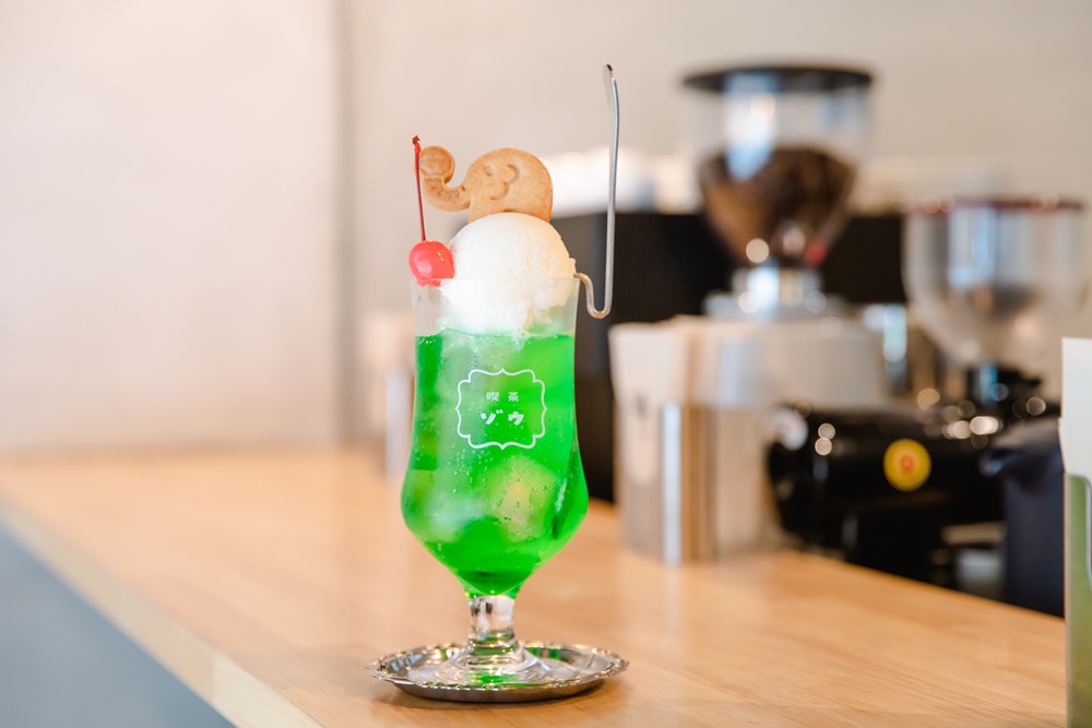 メロンクリームソーダ(クッキー有)730円