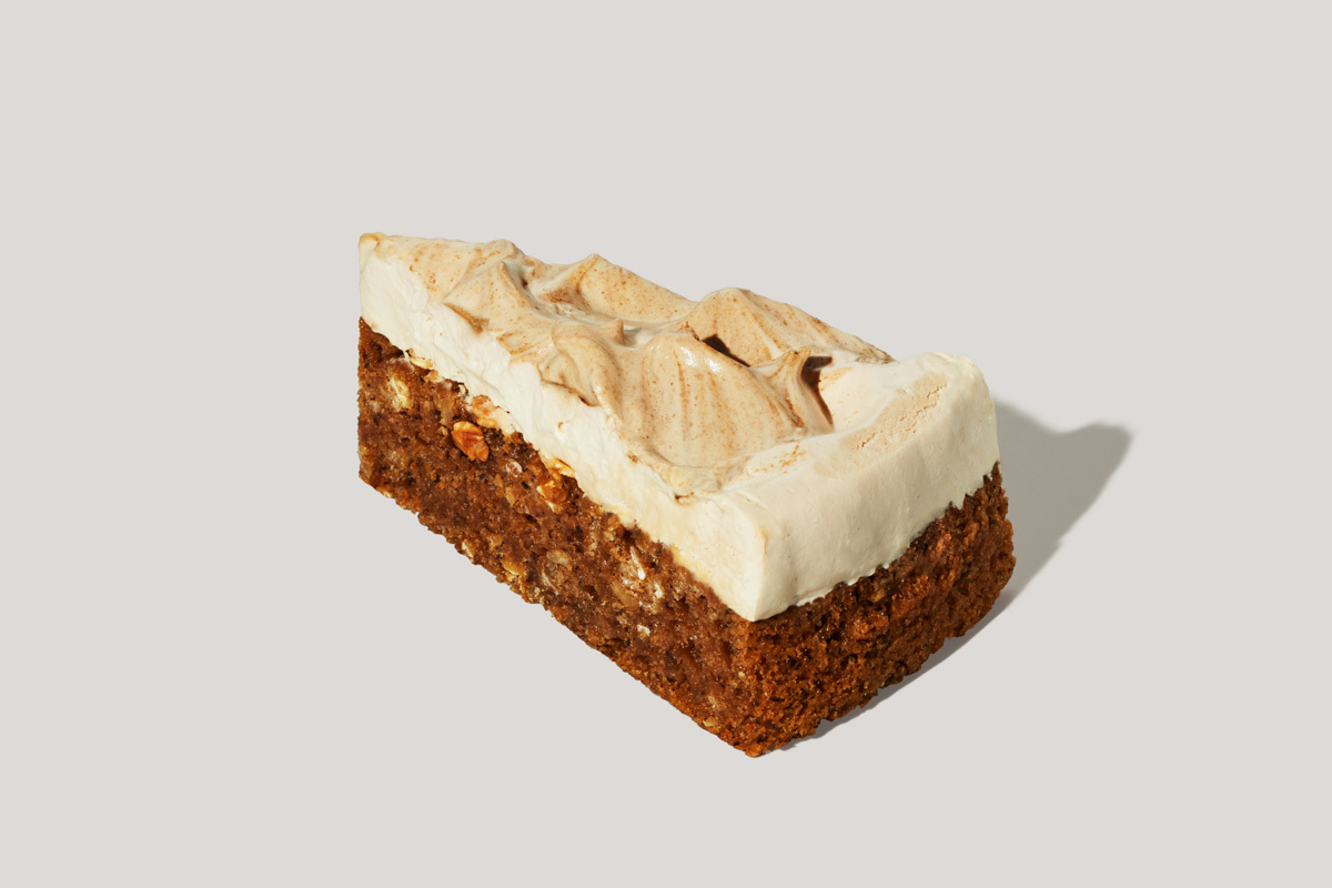 「アーモンドミルクの紅茶オートミールケーキ」485円