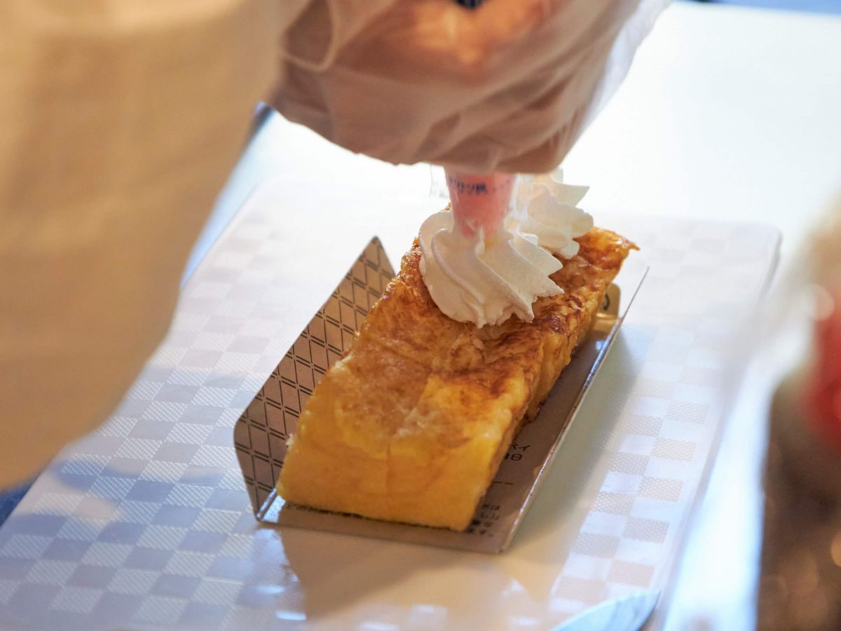 パン生地の厚みは約3cm