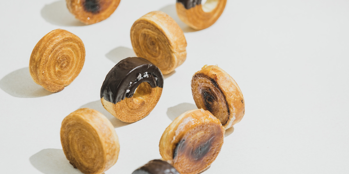 門前仲町「MONNAKA COFFEE」の新感覚クロワッサン系フードって知ってる?テラス席でのんびりと