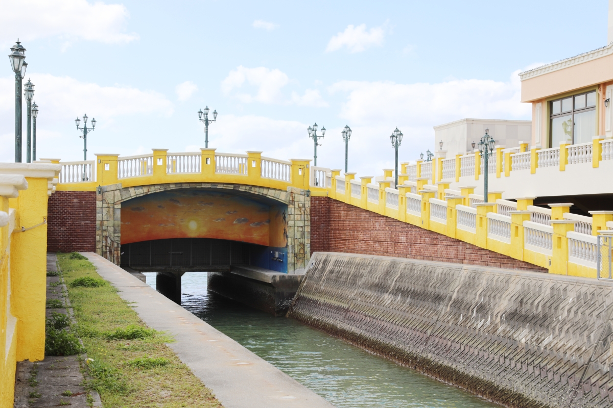 ユーサンディとは沖縄の方言で夕焼けのこと