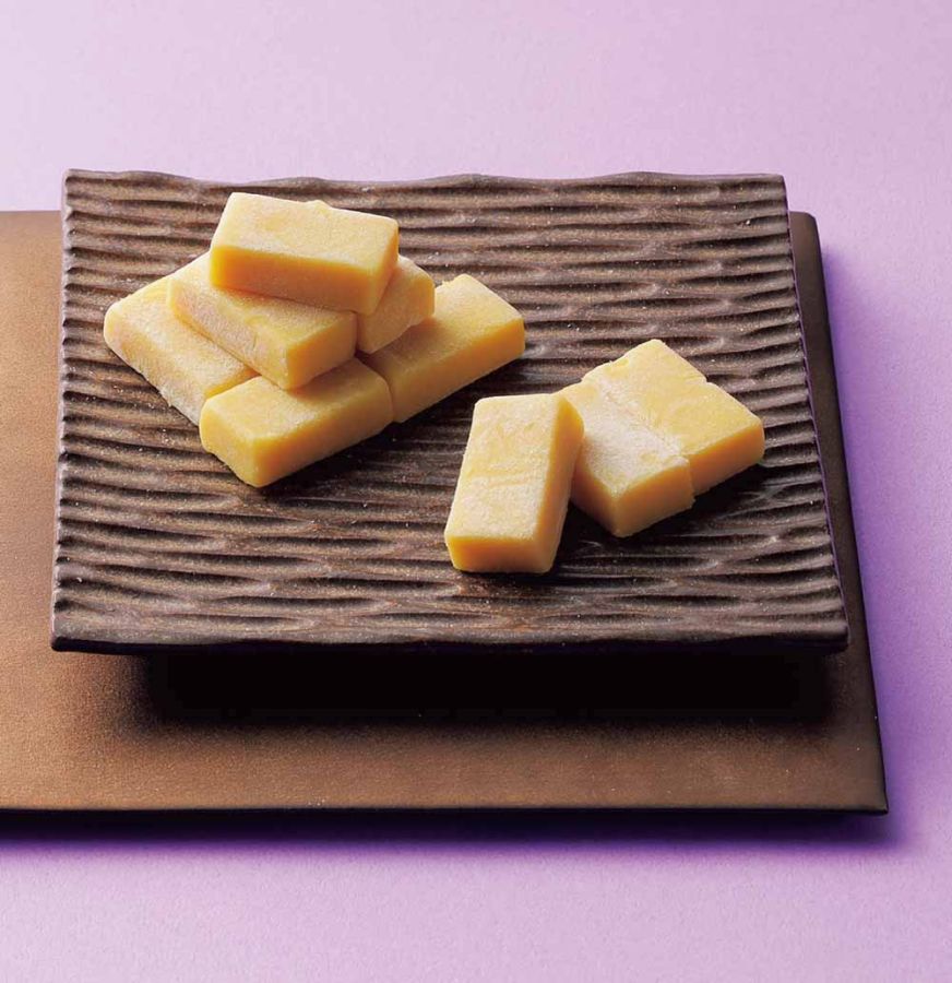 「栗きんとん生チョコレート」／ENAKURI-KOUBOU RYOHEIDO（恵那栗工房 良平堂）2160円（20個入）