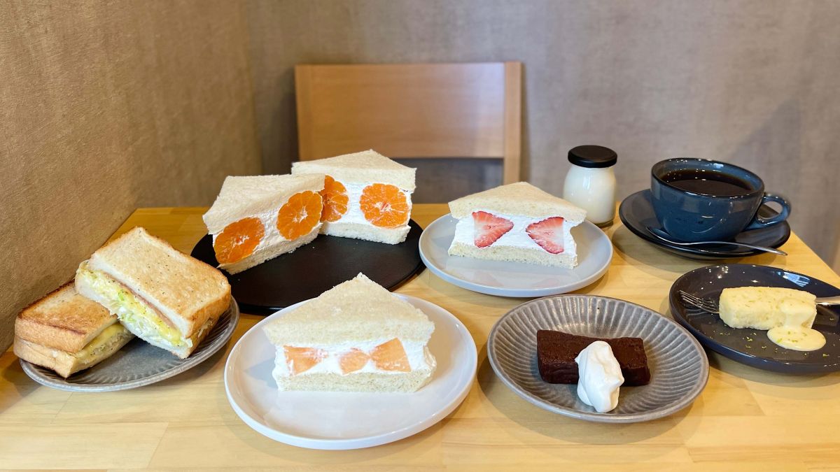 農家直送フルーツと自家焙煎コーヒーのペアリングが楽しめる「RULE COFFEE&ROASTERS」