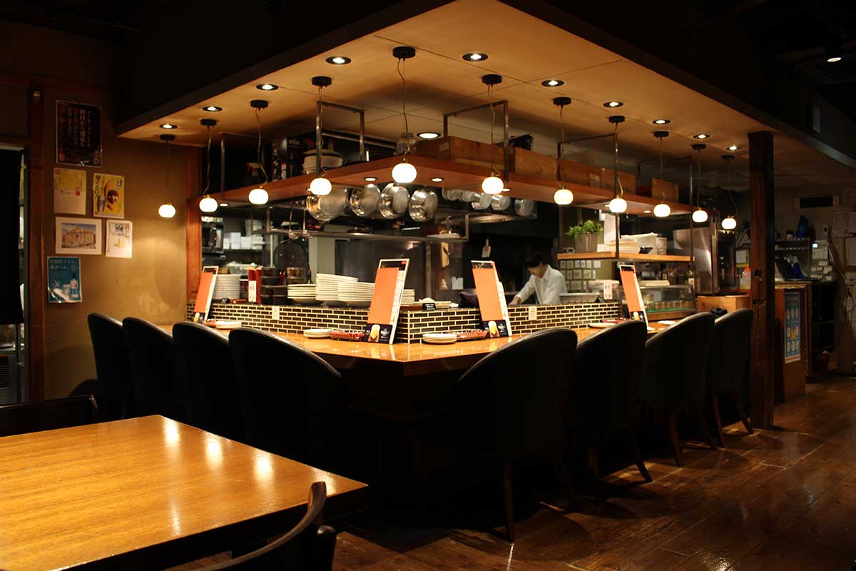 italian bistro Hirai