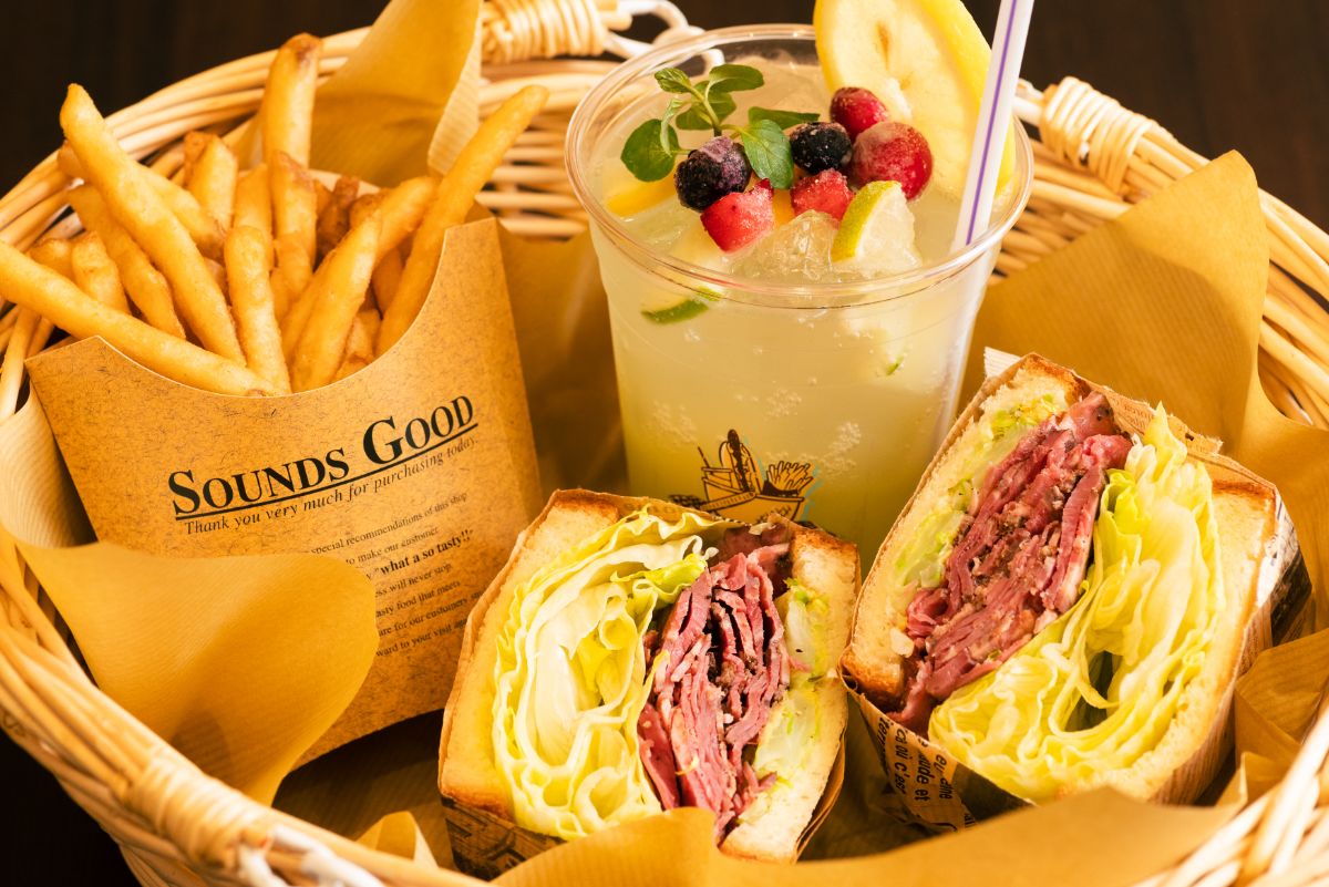 「パストラミビーフサンド バスケットセット」1600円〜