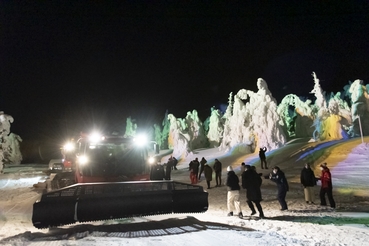 折り返し地点では外に出て写真撮影ができます