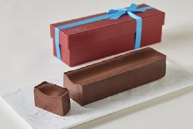 「マリベル ニューヨーク」日本酒ガトーショコラ　3240円