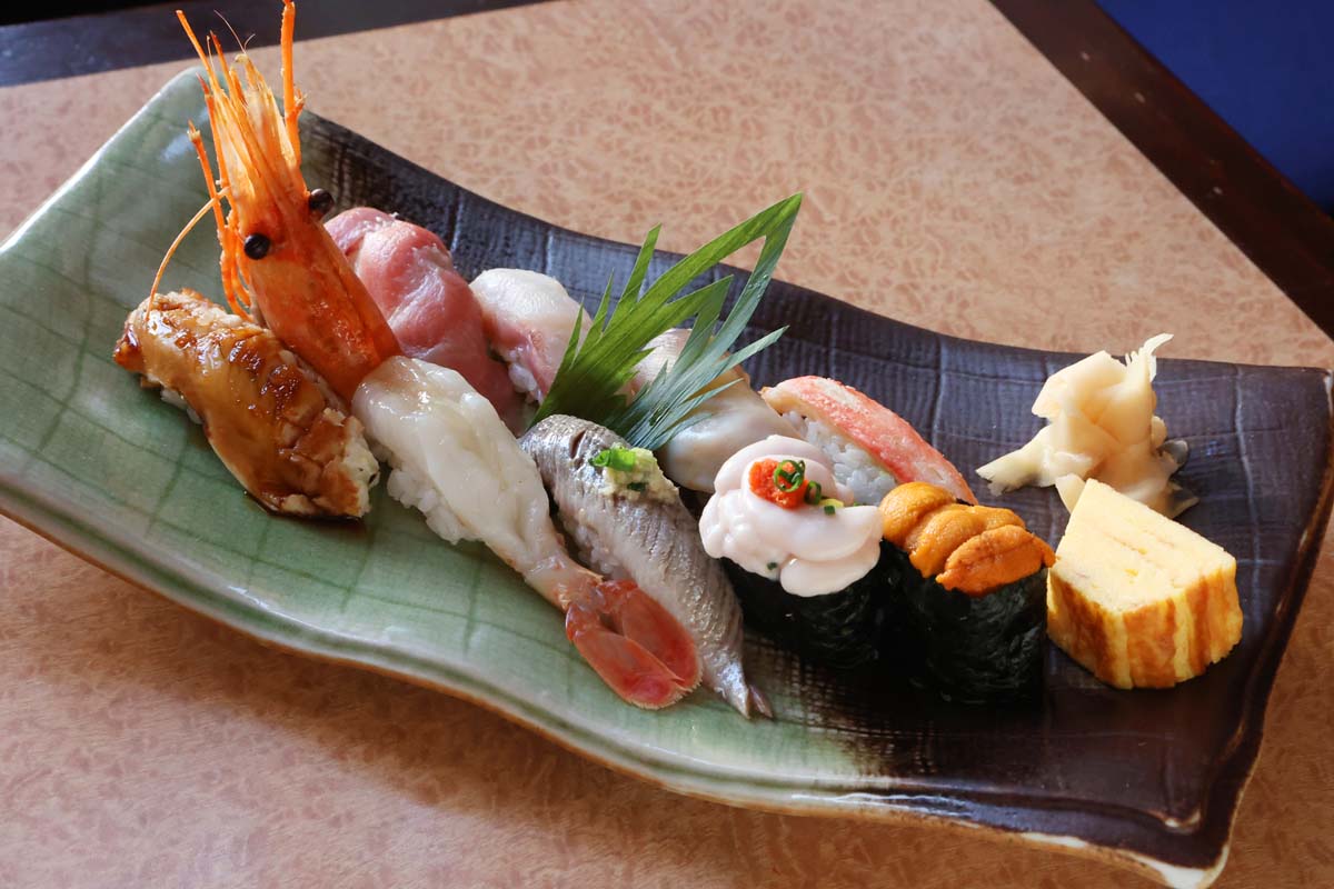 季節盛合せ寿司　3960円