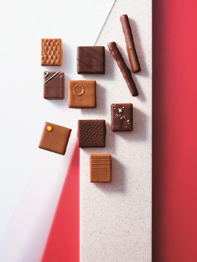 ファビアン・デアル「ヴィーガンショコラBOX」（11種計12個入）3996円