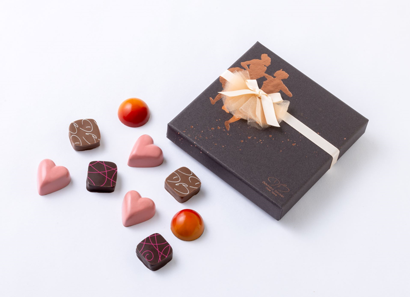 ドミニク・ブシェ「ボンボンショコラ」（9個入り）4536円