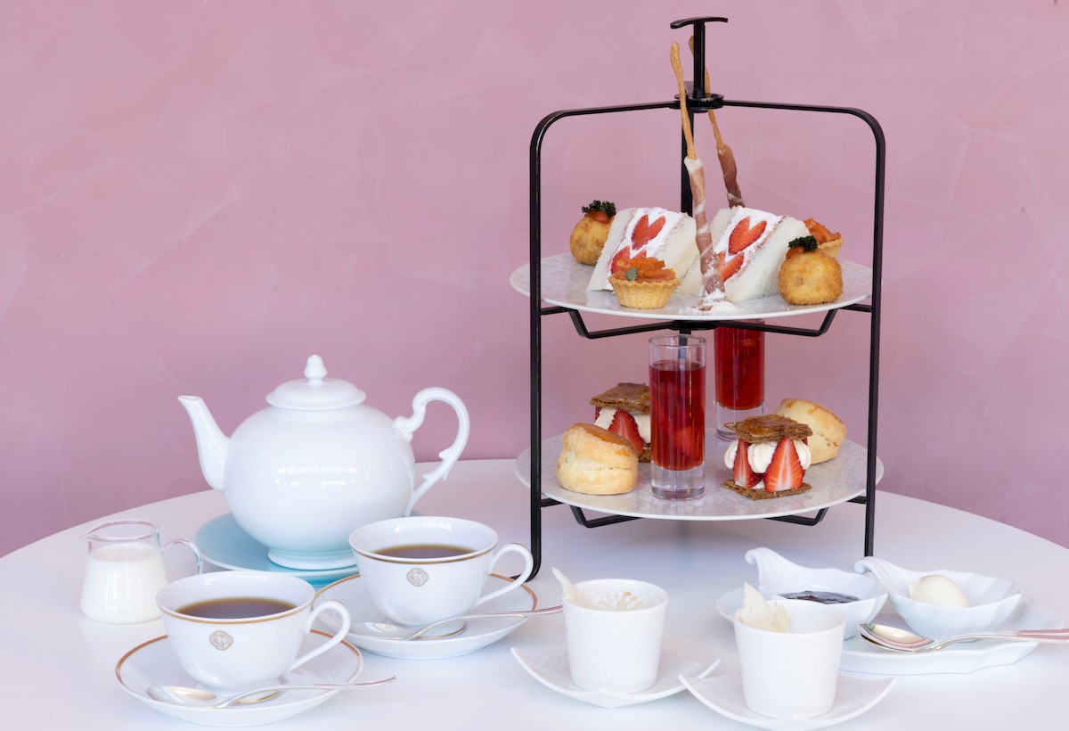 「アフタヌーンティー」3300円　※写真は2人分のイメージ