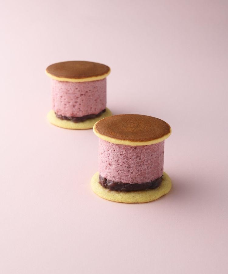 「あん生どらやき いちごクリーム」451円／又一庵※2月1日(水)～2月7日(火)