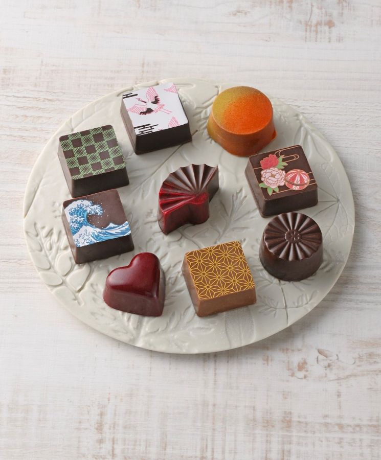 「和ショコラ」9粒入3510円／ショコラティエ川路
