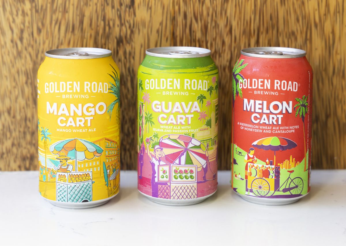 左から：マンゴーカート、グアバカート、メロンカート 各$6.50