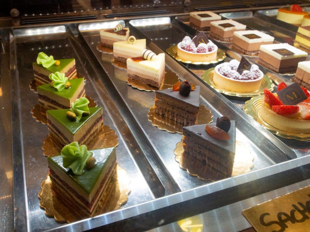 南イタリアのお菓子や、ミラノ菓子界のマエストロが手がけるドルチェなど