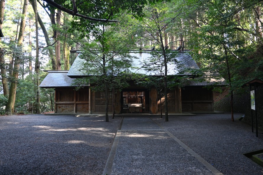 天岩戸神社　東本宮