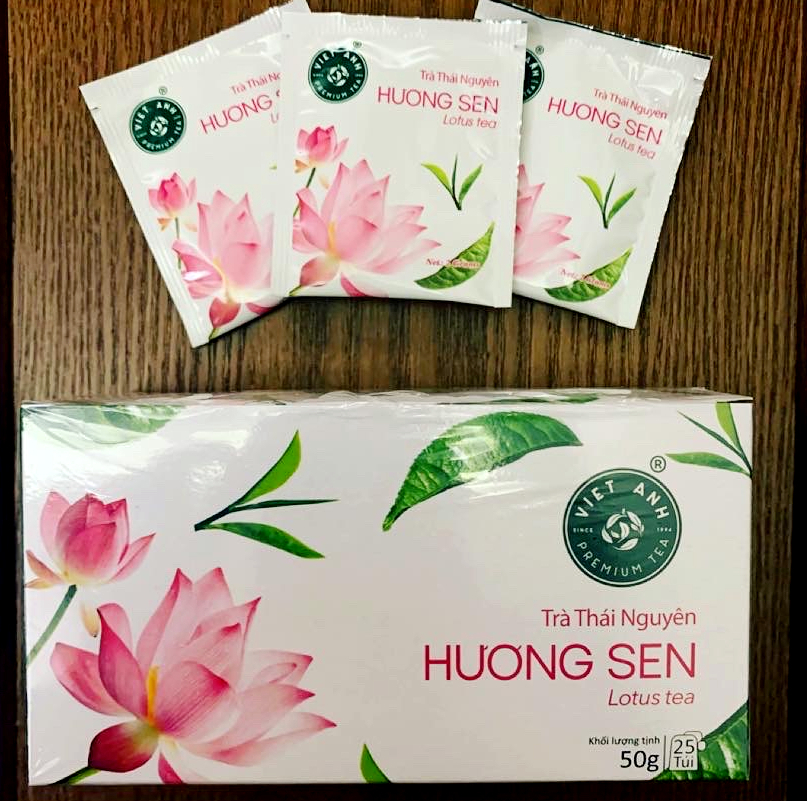 ハス茶（Lotus tea）