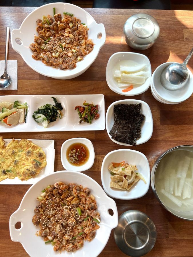 2人分のカンジャンコマッ定食　一人分16000ウォン