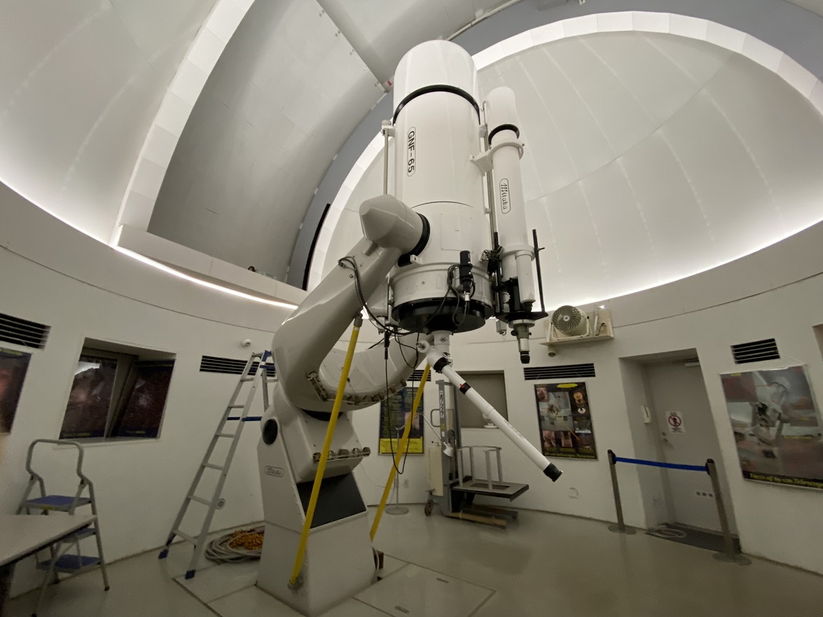 ７ｍドームにある65㎝望遠鏡