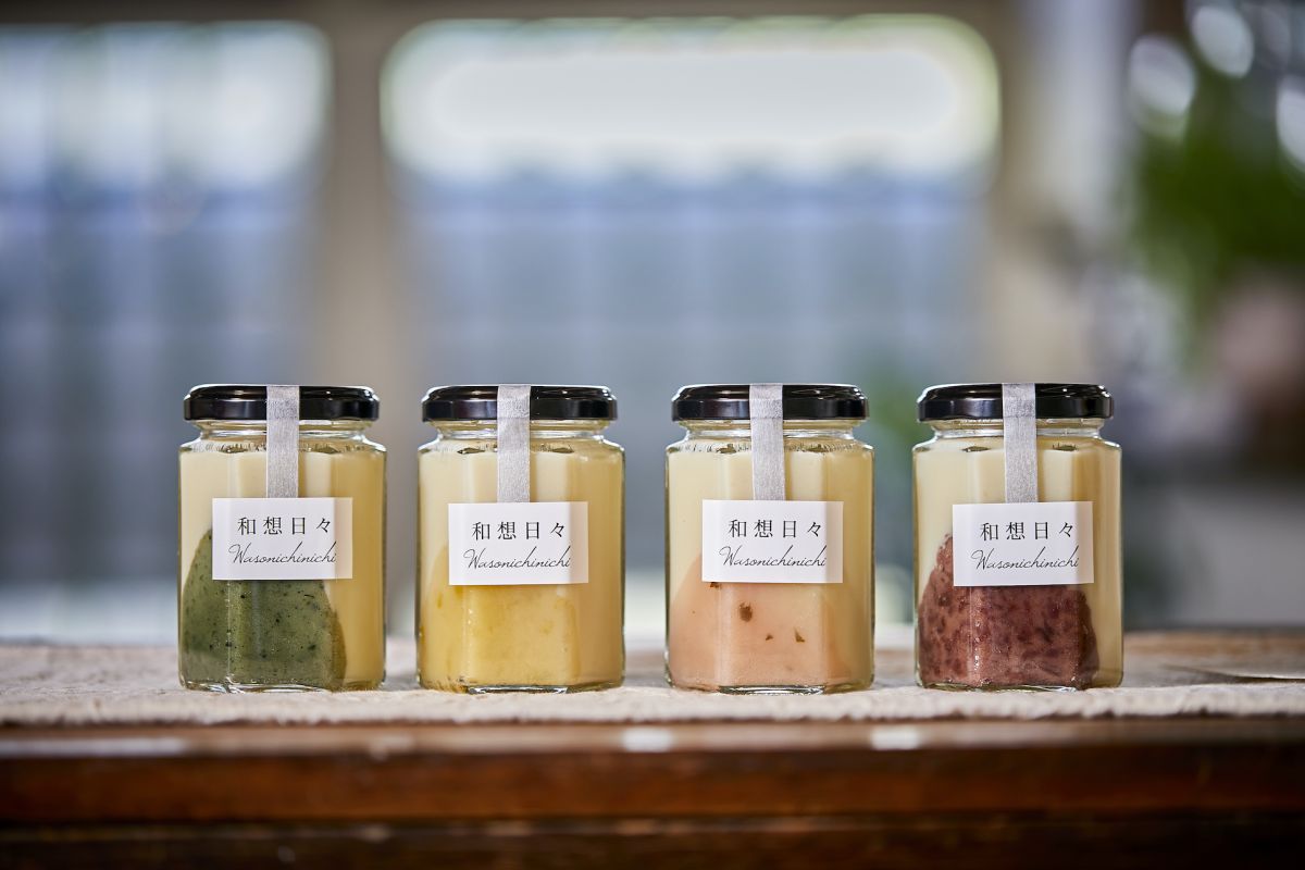 豆乳あんプリン よもぎ、和柑、さくら、つぶあん 各480円