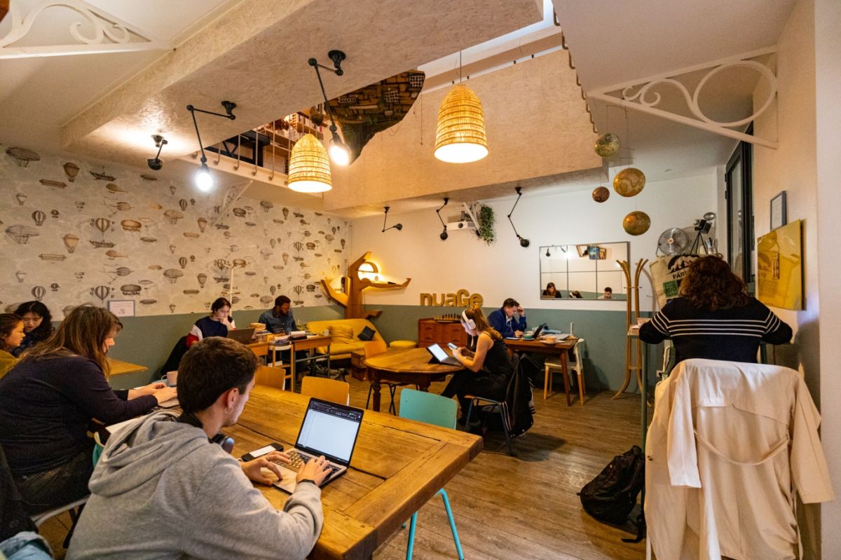 ニュアージュ・カフェ