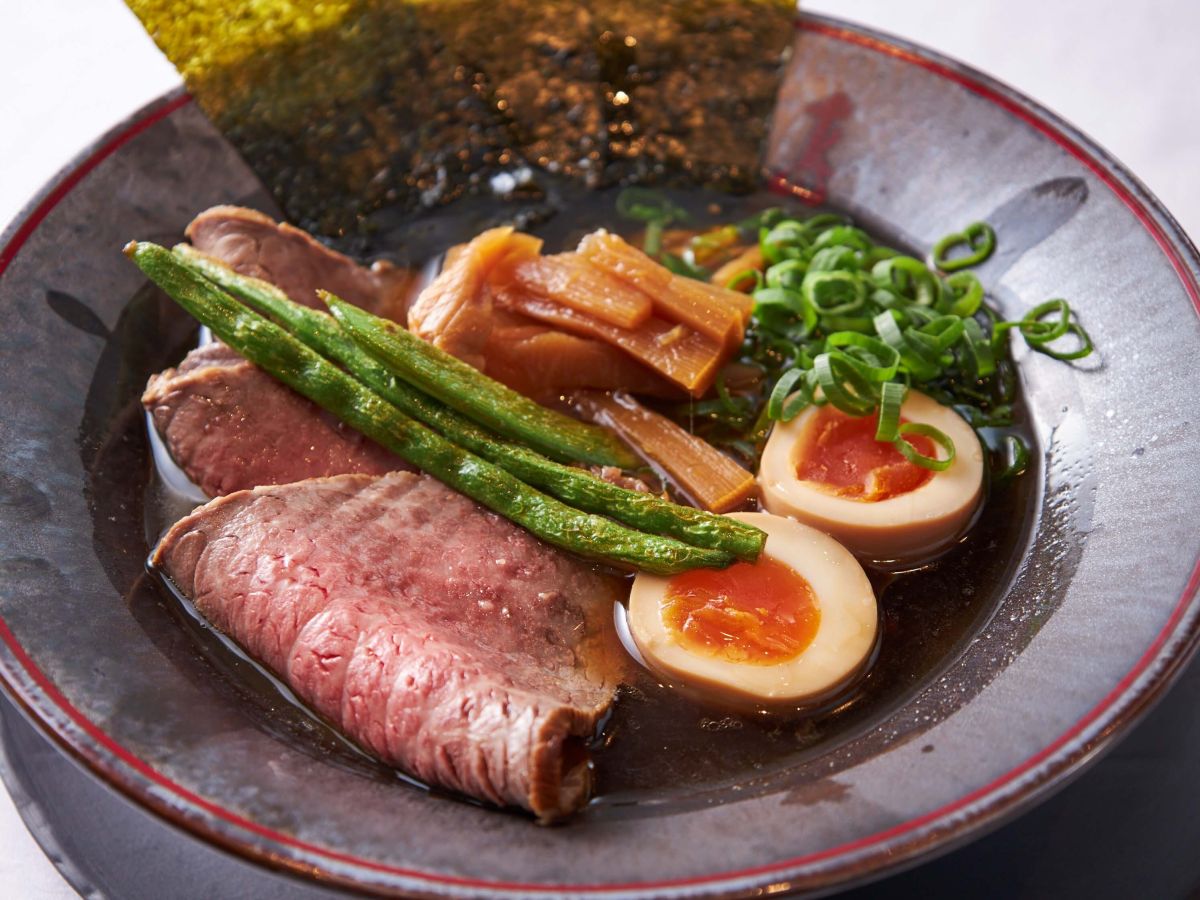 「ローストビーフラーメン」3000円
