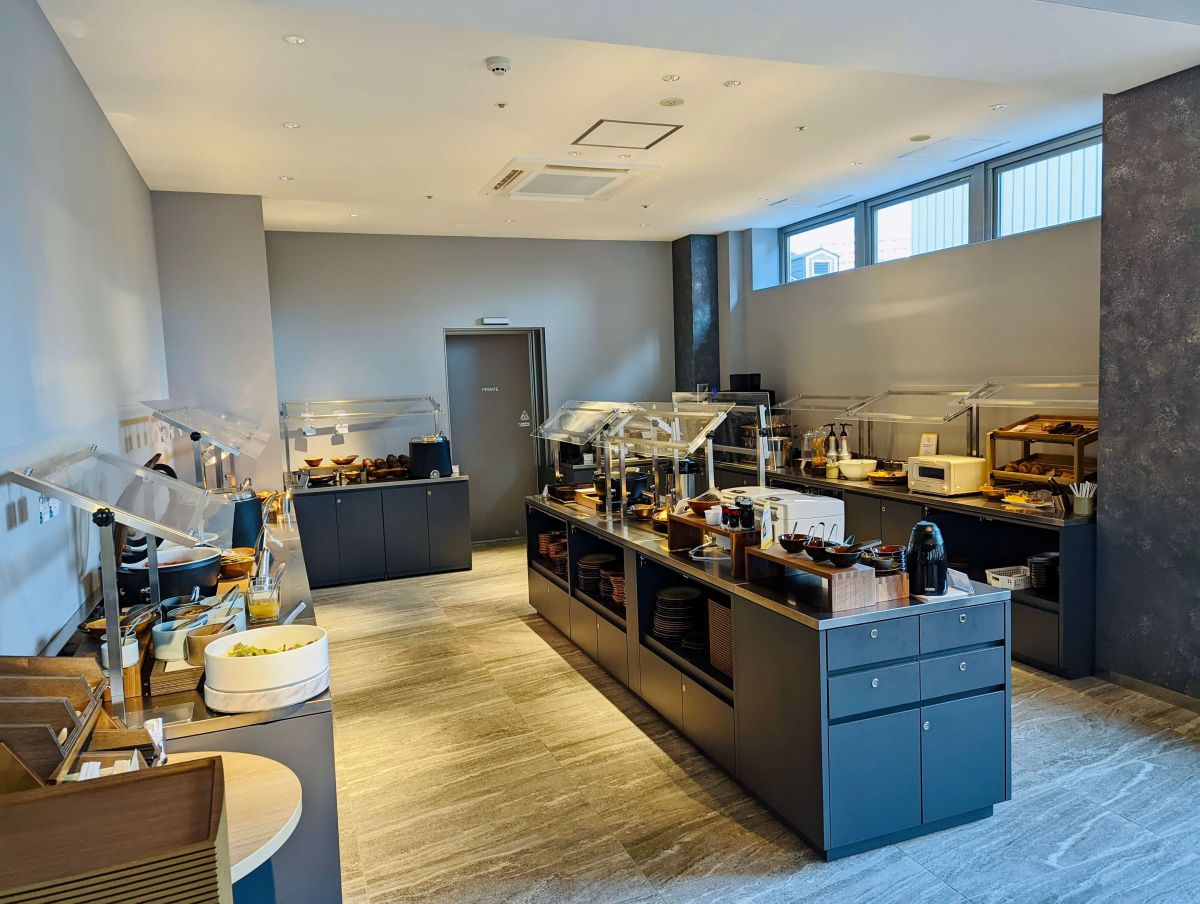 【福岡】コワーキングとして超便利なレストランを併設！ワーケーションにぴったりなホテル「クロスライフ博多柳橋」【宿泊レポ】