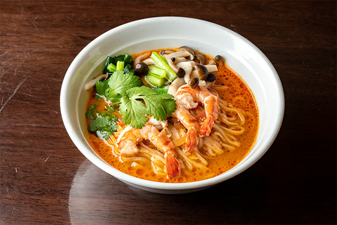 「タイラーメン」1000円／タイ料理 チャンロイkaaw