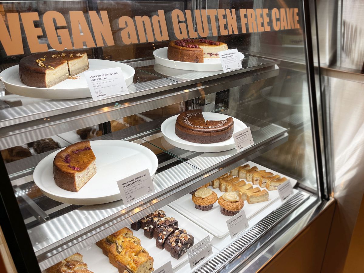 VEGANスイーツ各種429円〜