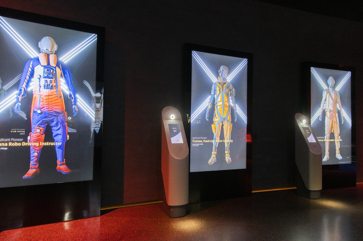 火星探査のユニフォームが着られるアバター体験