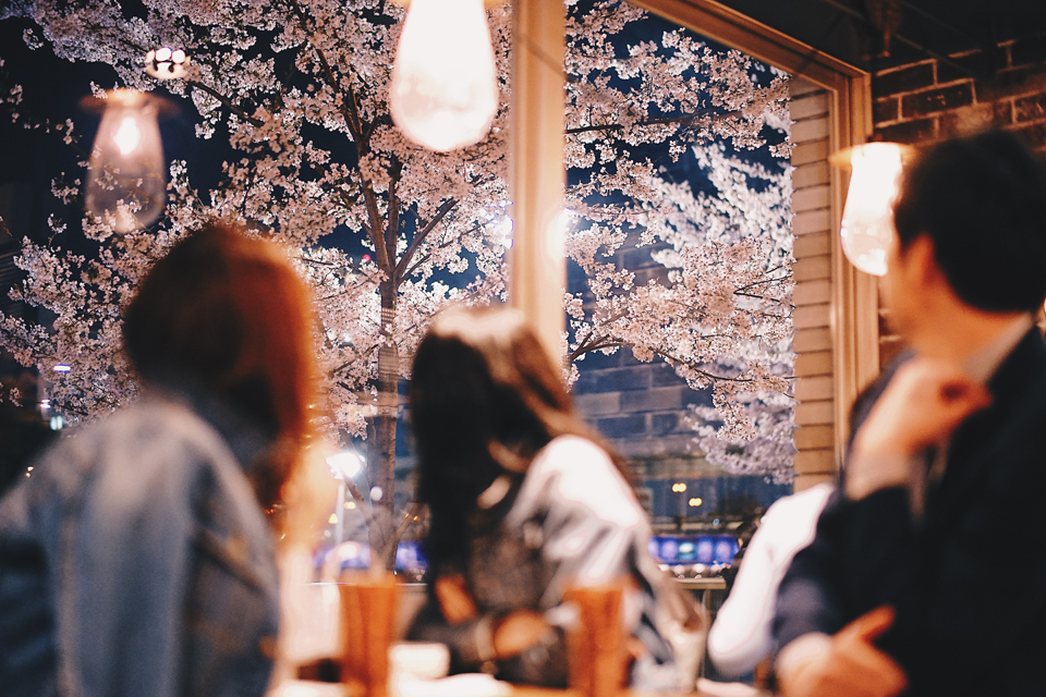 魚とワインとイタリアン 天満橋リバーカフェ