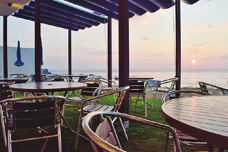 角島 グラビスタ角島