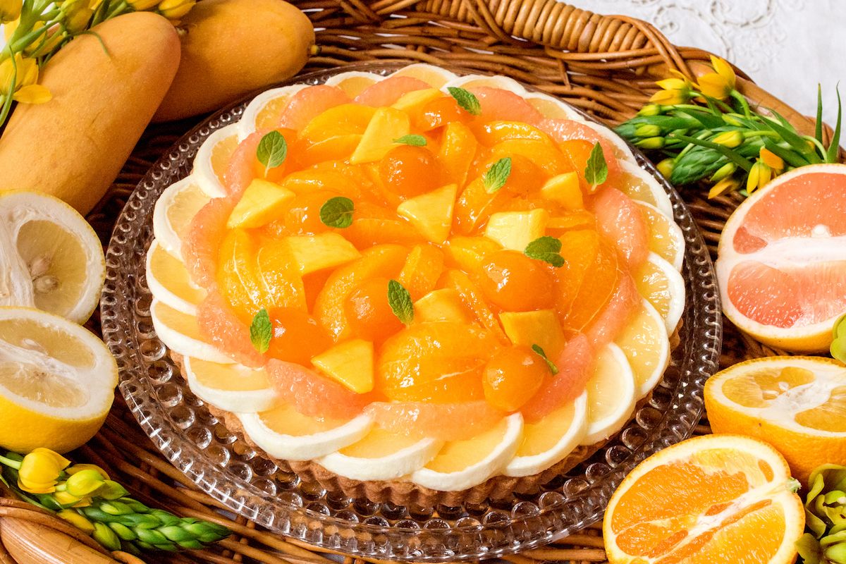 「5種の柑橘のタルト」Piece 972円、Whole（25cm）9720円