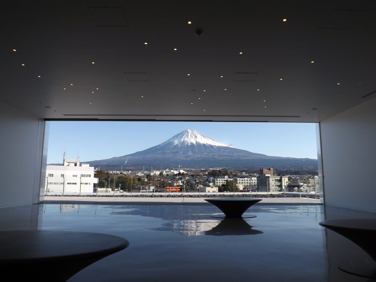 展望ホール