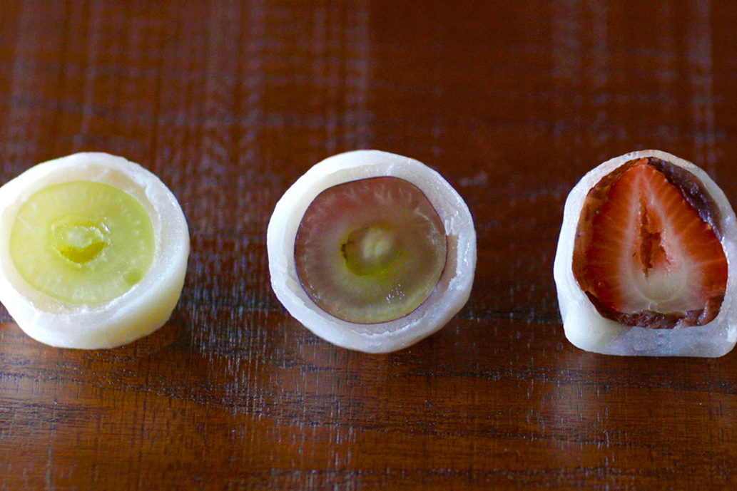 フルーツ大福1個378円  (日持ち:要冷蔵2日)