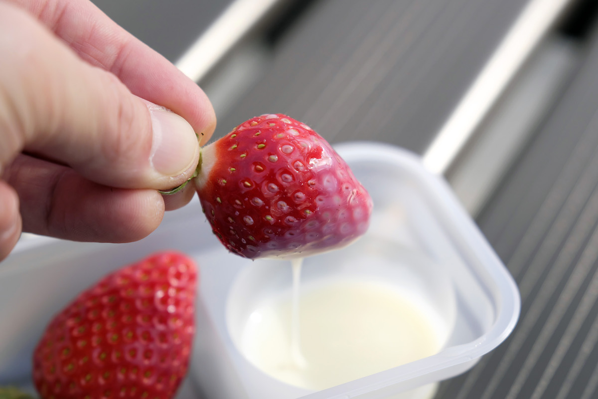 練乳は100円でおかわりも可能