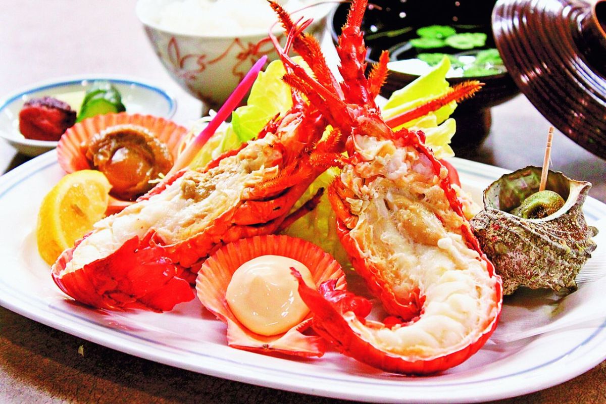 伊勢海老・活魚料理 珊瑚礁