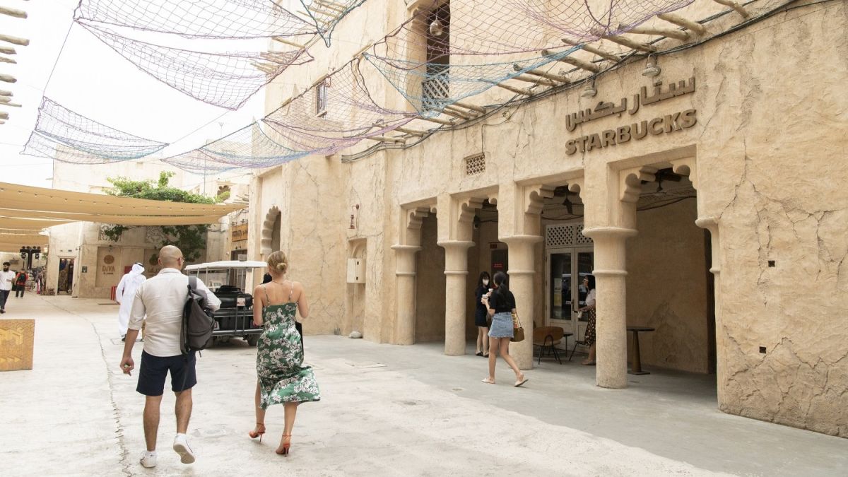 【ドバイ】旅行の前に要チェック！両替は？クレジットカードは？スマホ決済はできる？ドバイのお金にまつわる不安を一気に解決！