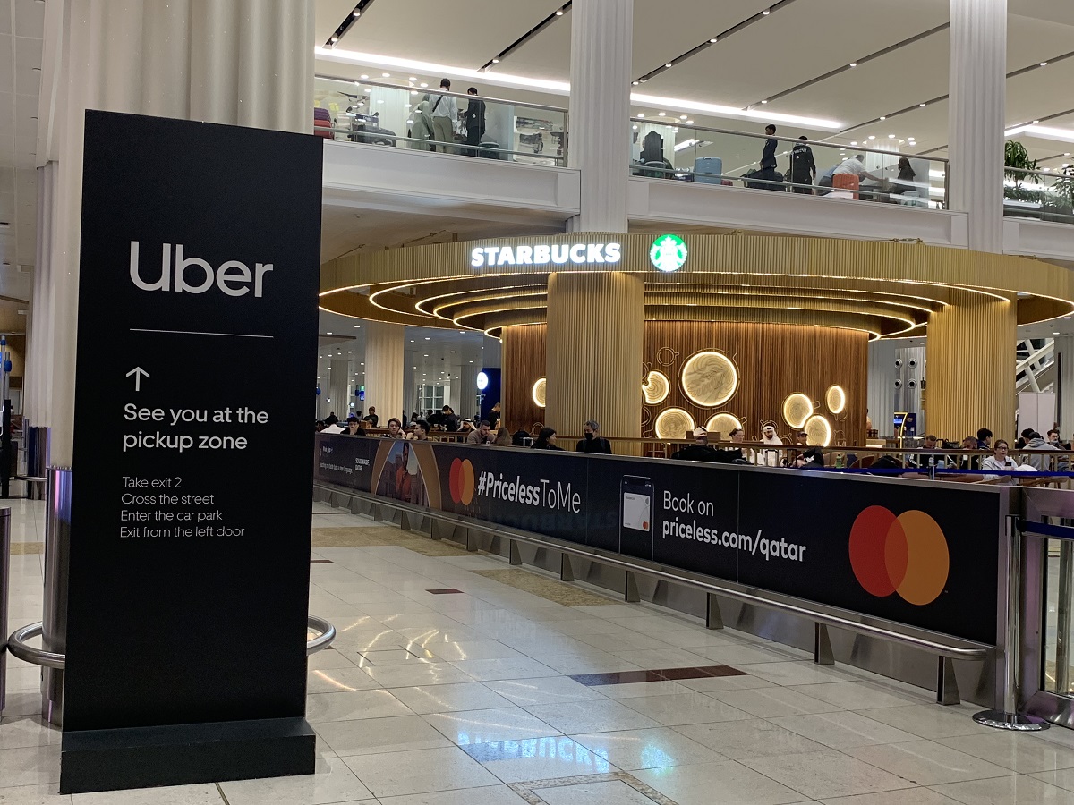 Uberはドバイでの認知度も抜群。空港でも拾えます