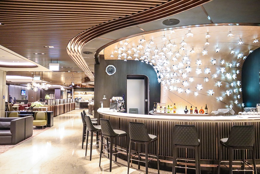 ファーストクラス専用ラウンジ