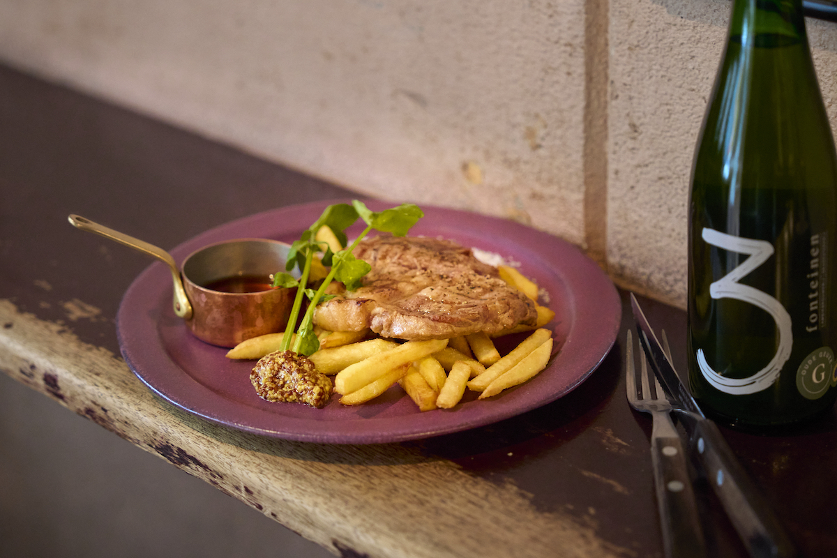ブラッセルズ神田神保町
