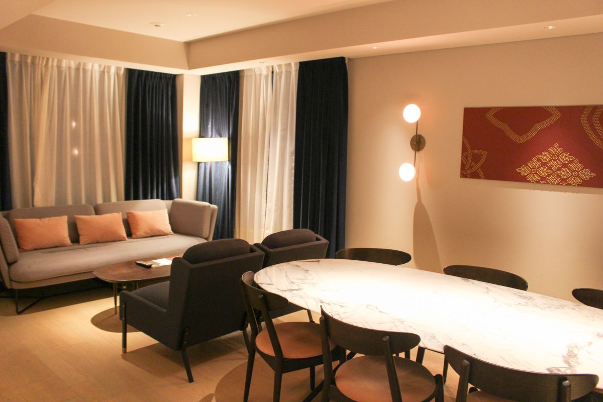 今回特別にスイートルームを見せていただきました