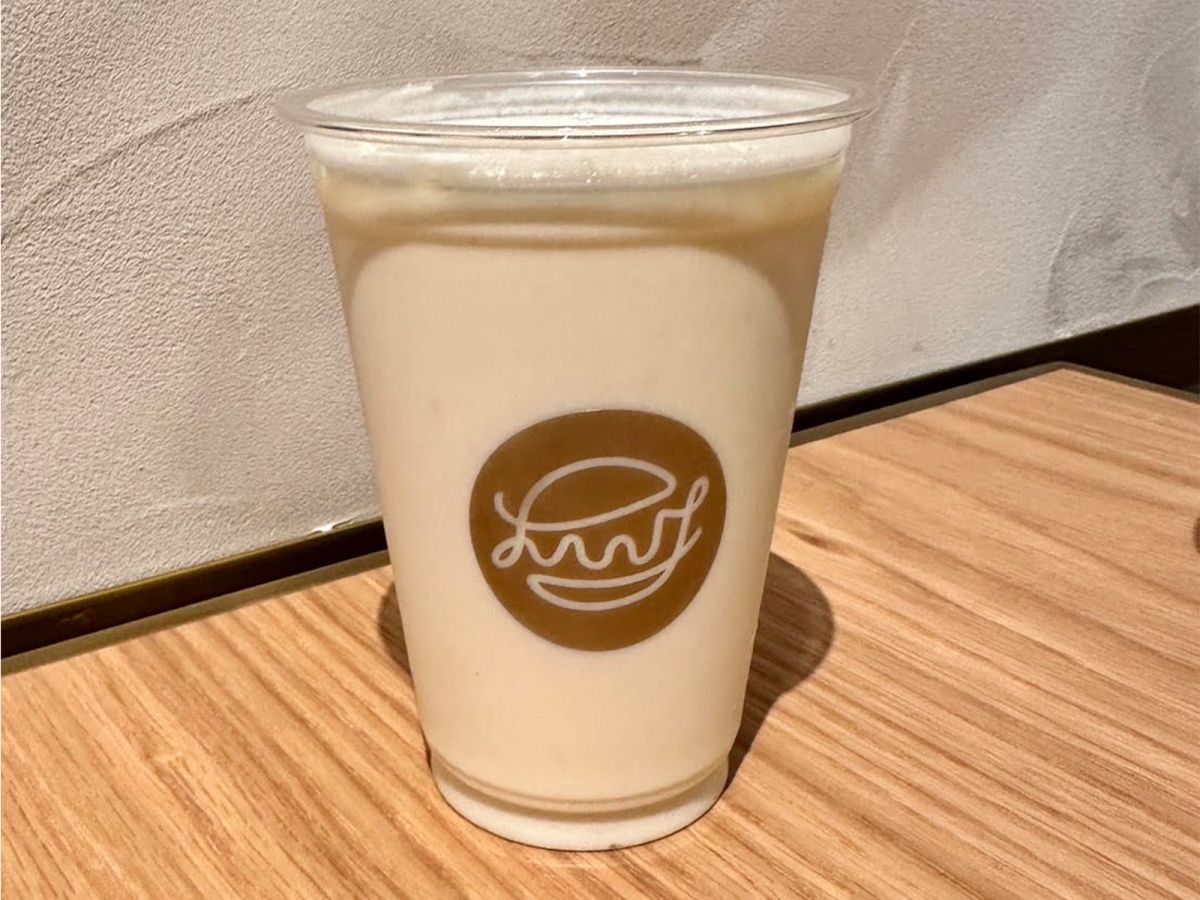 「チーズケーキスムージー」単品の場合は600円