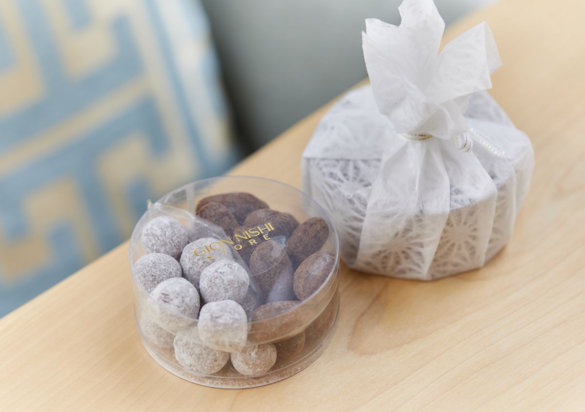 アマンドショコラ ノワゼットショコラ 1300円