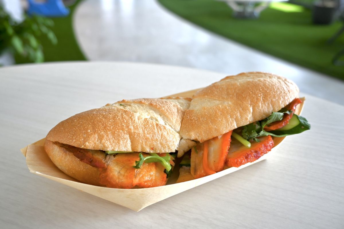 「ローストポークバインミー」850円