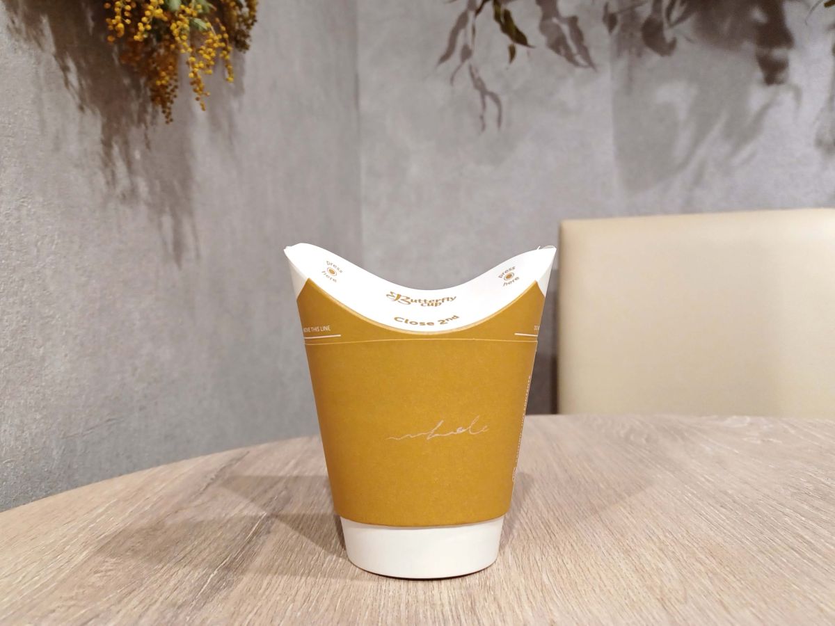 「ホットラテ」800円