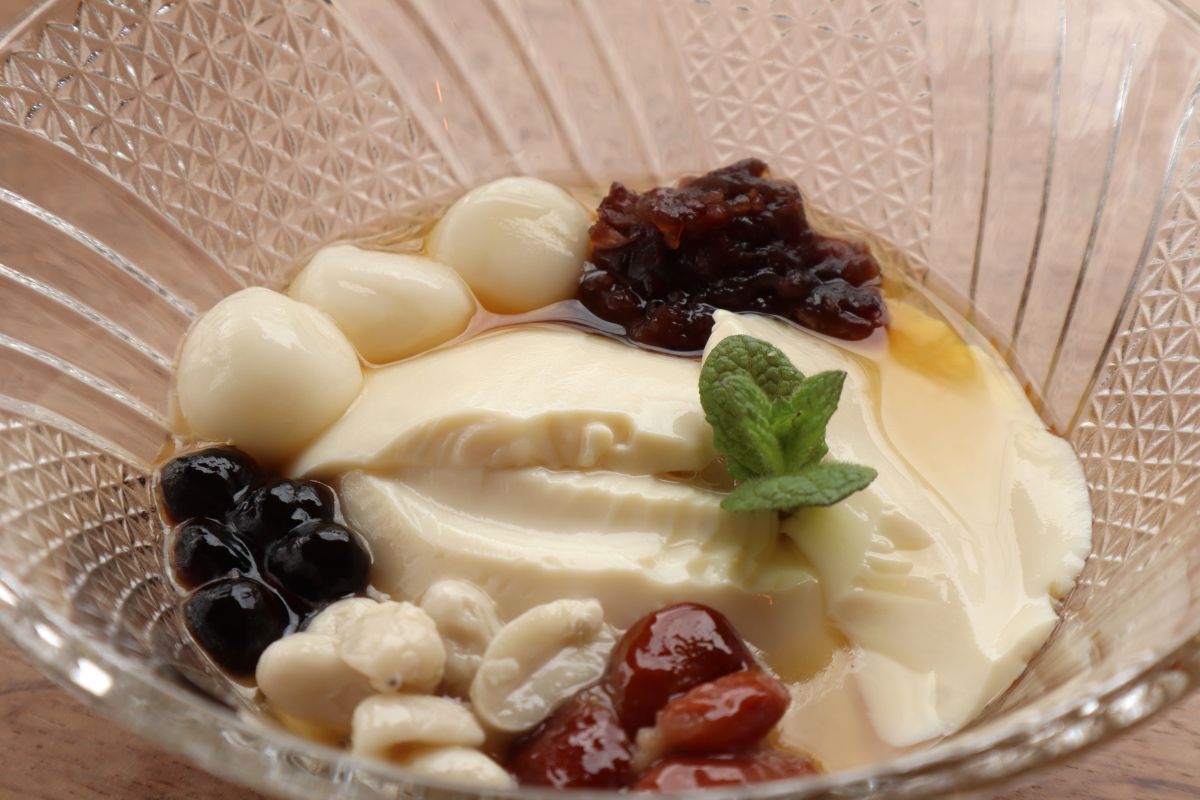 豆花 トッピング全部のせ713円