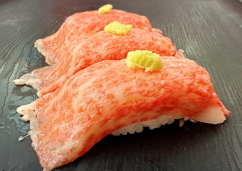 松坂牛肉寿司000円