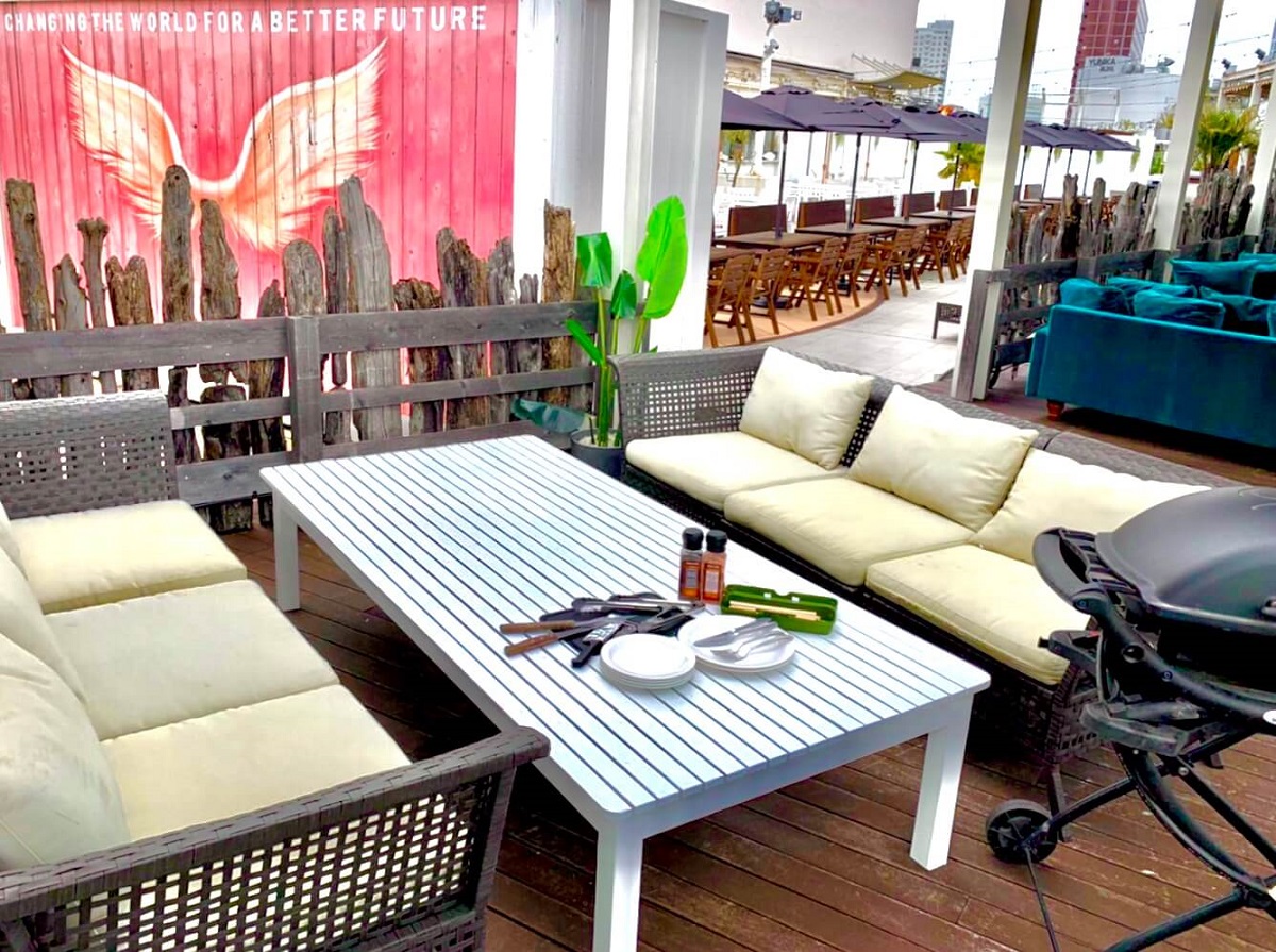 ビーチソファ：5950円(税込)/1人